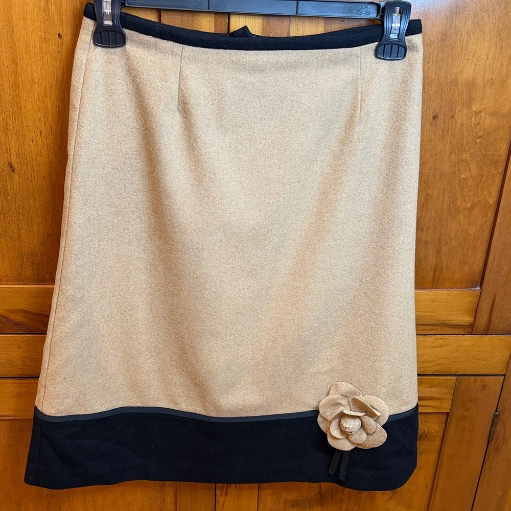 Sara Jane Wool A-Line Skirt w/Floral Detail, 8 - Rosette, Earthenware